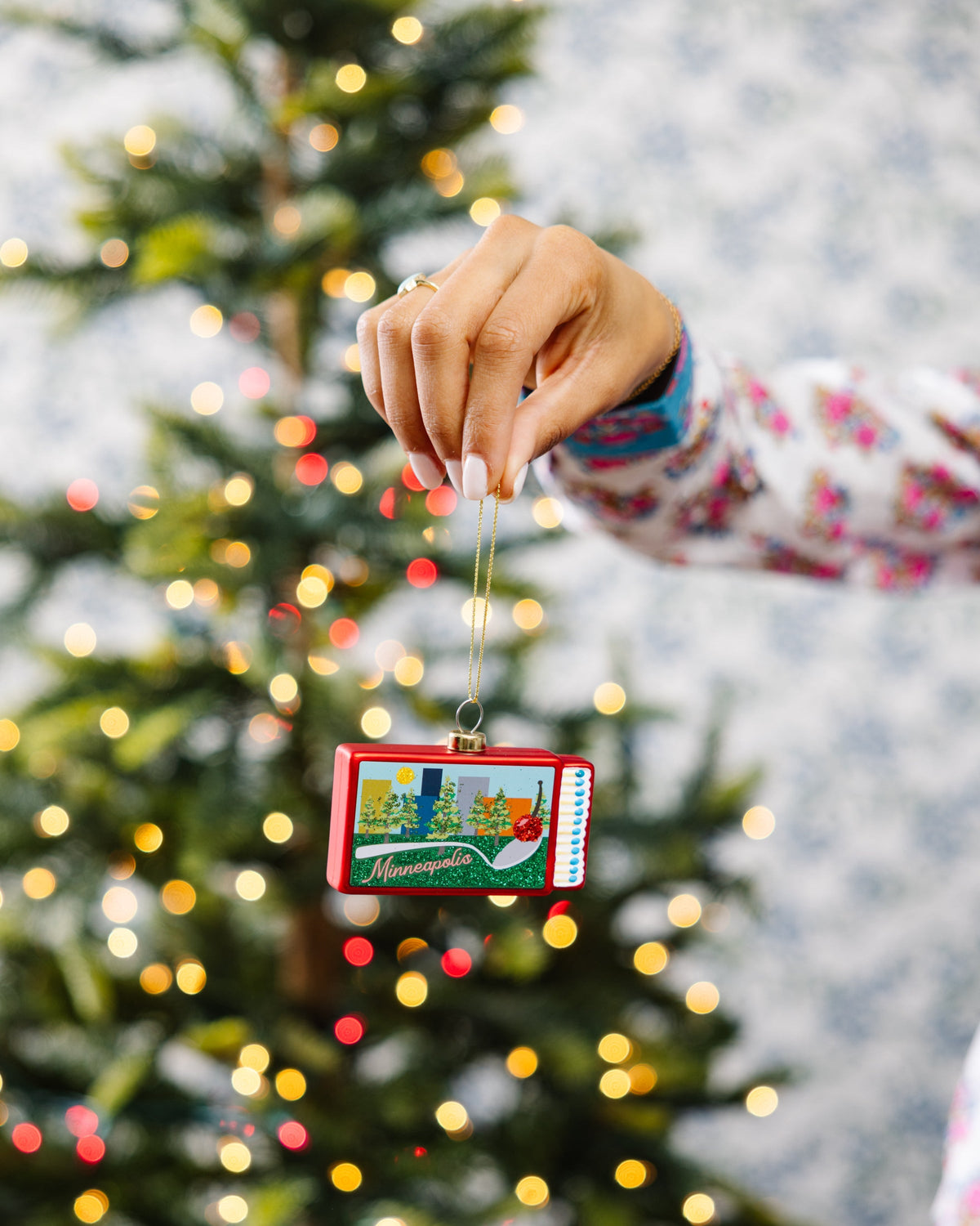 Matchbook Ornament - Minneapolis