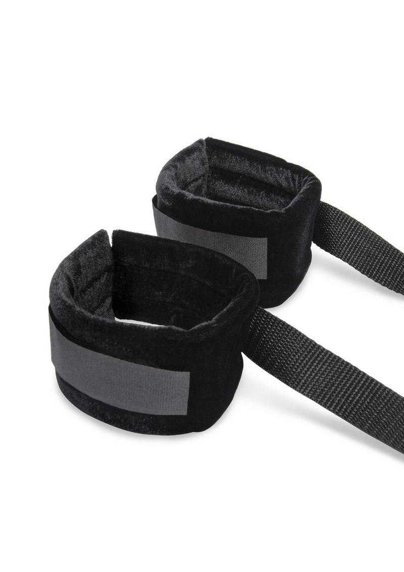 Lux Fetish Bondage Bed Strap & Flogger Kit (4 Piece) - Black