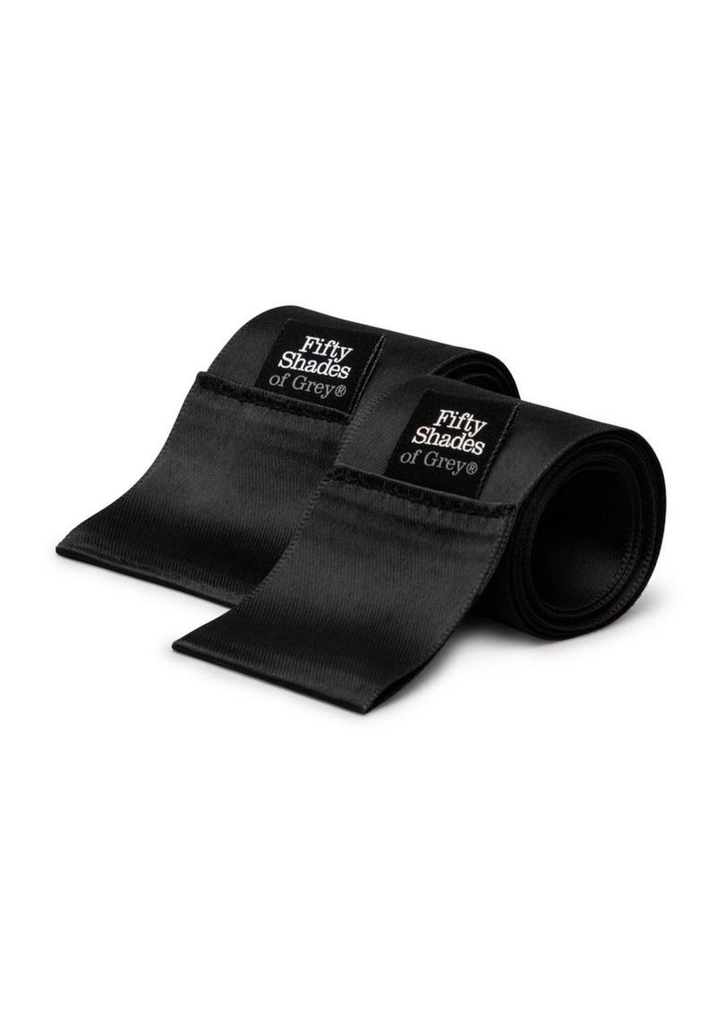Fifty Shades of Grey X We-Vibe Moving As One Rechargeable Silicone Couples Kit - Black