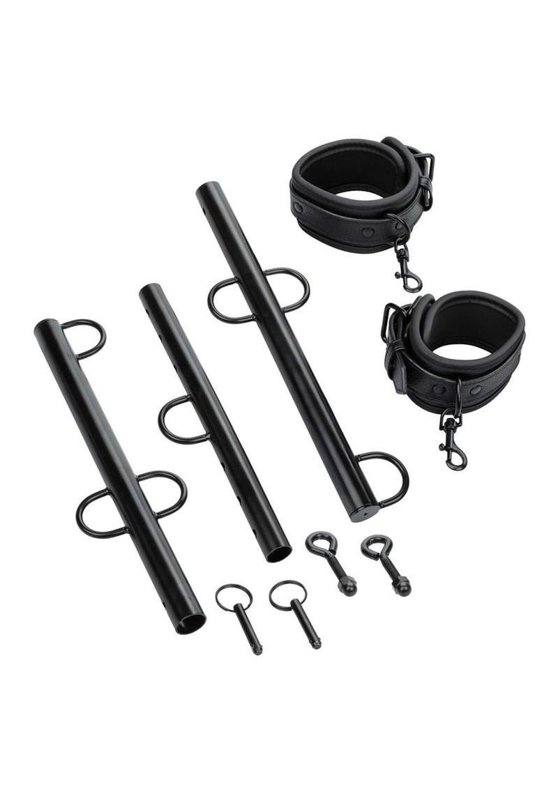 Nocturnal Collection Spreader Bar with Cuffs - Black