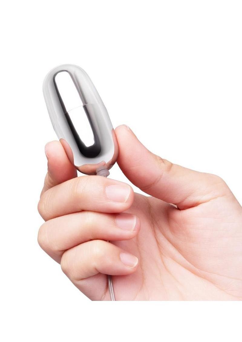 VibeFantasy Silver Bullet with Remote Control - Silver/Frost