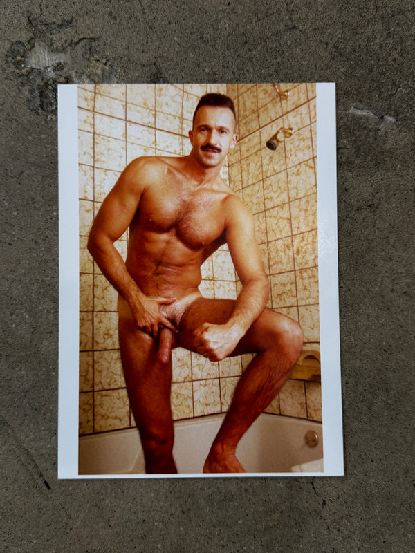 FORUM STUDIO: UNKOWN MODEL #143