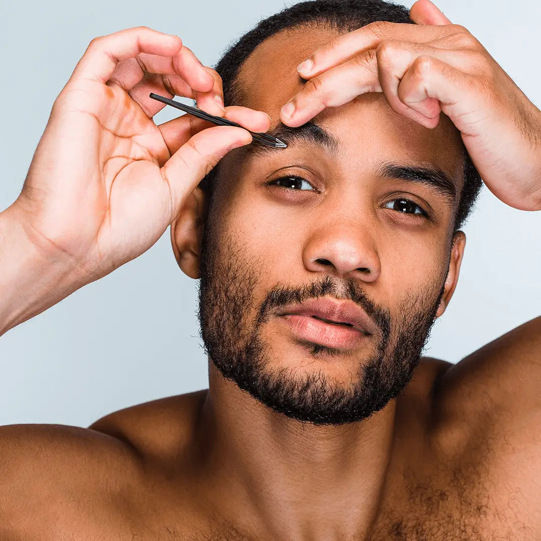 Gentlehomme Facial Hair & Eyebrow Tweezer