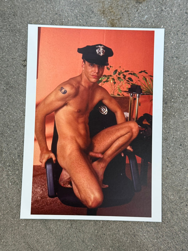 FORUM STUDIO: UNKOWN MODEL #11