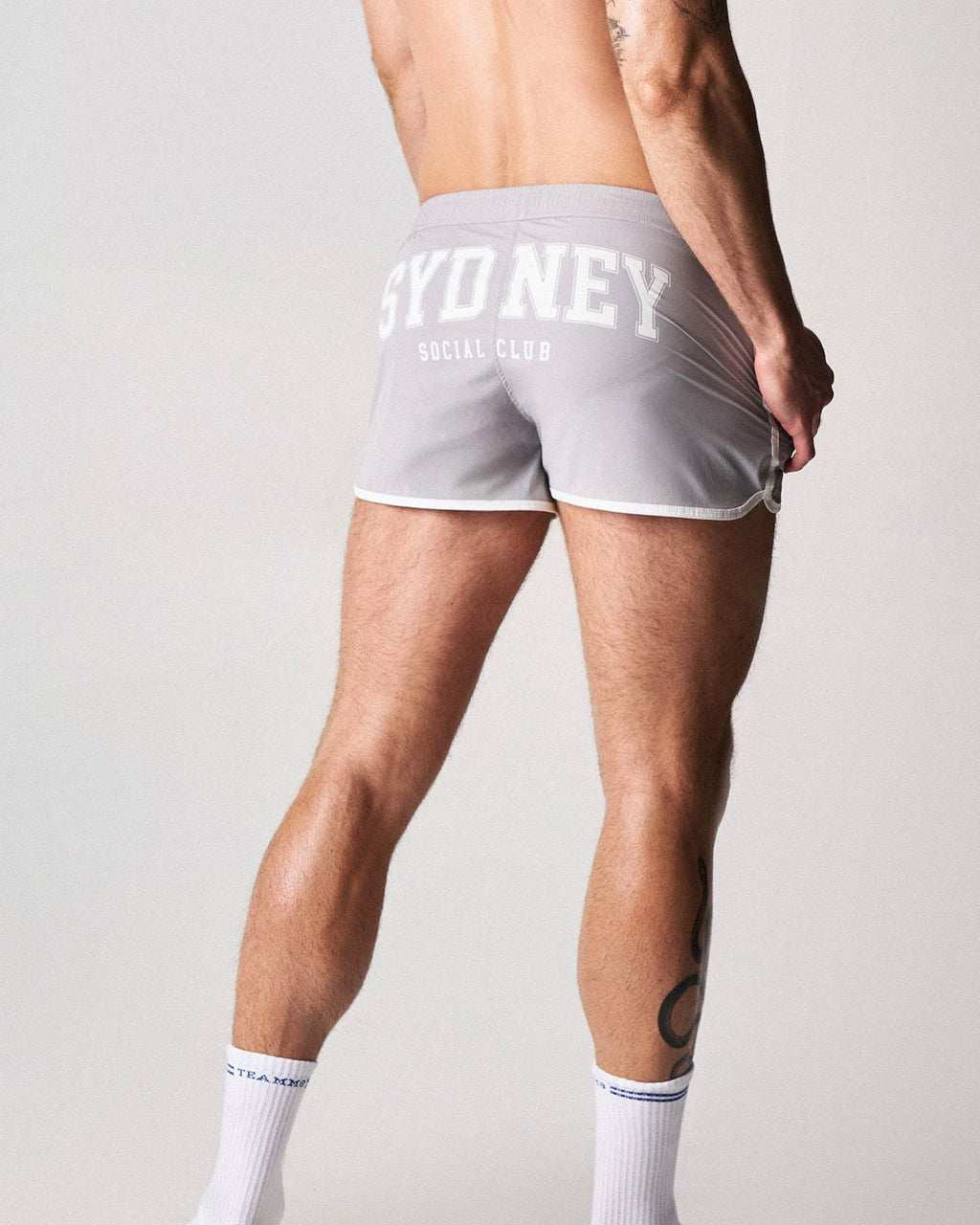 TEAMM8 S.S.C. Legacy Scallop Short Grey