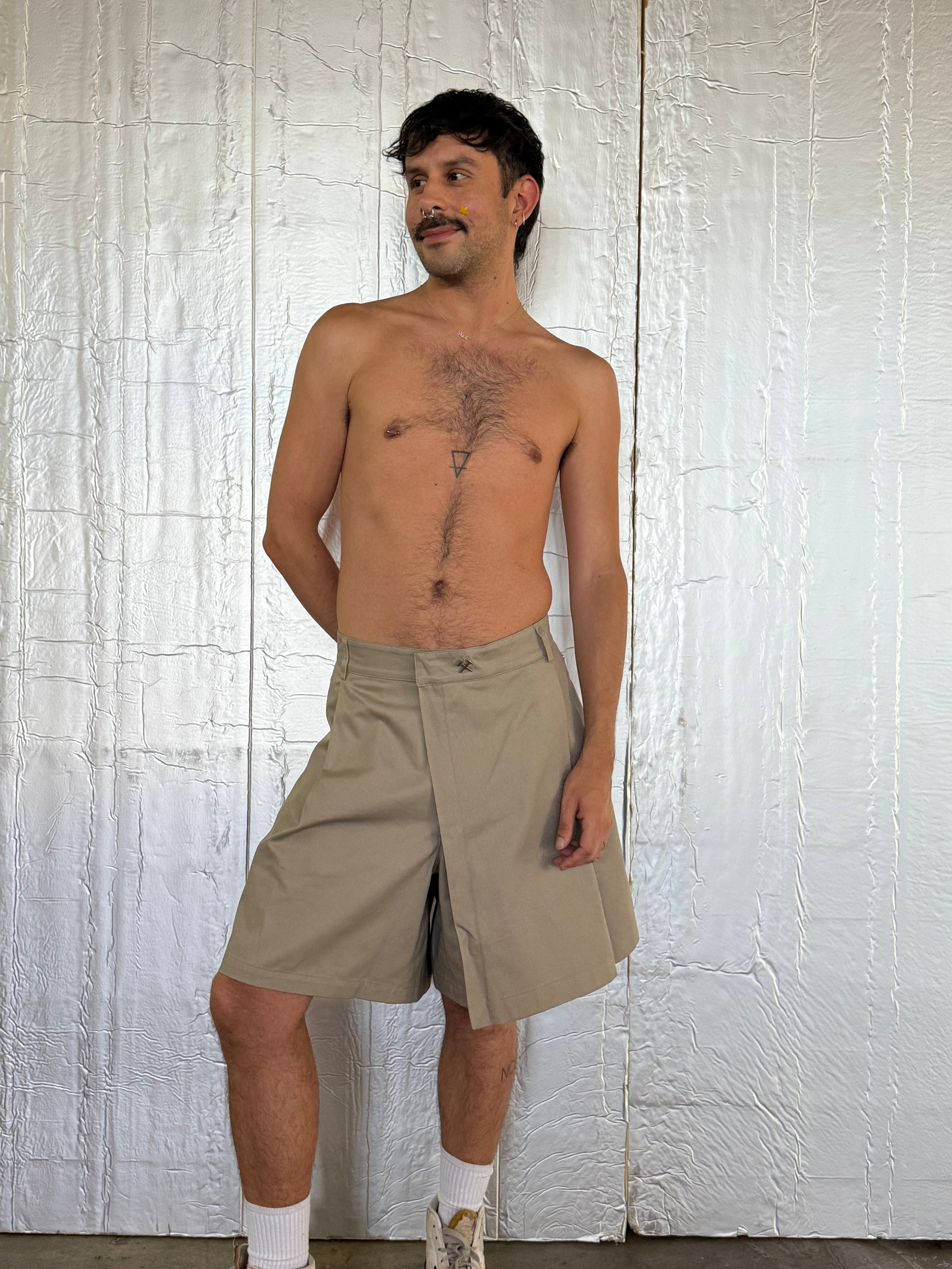 GMBH QALBI SKORT KHAKI
