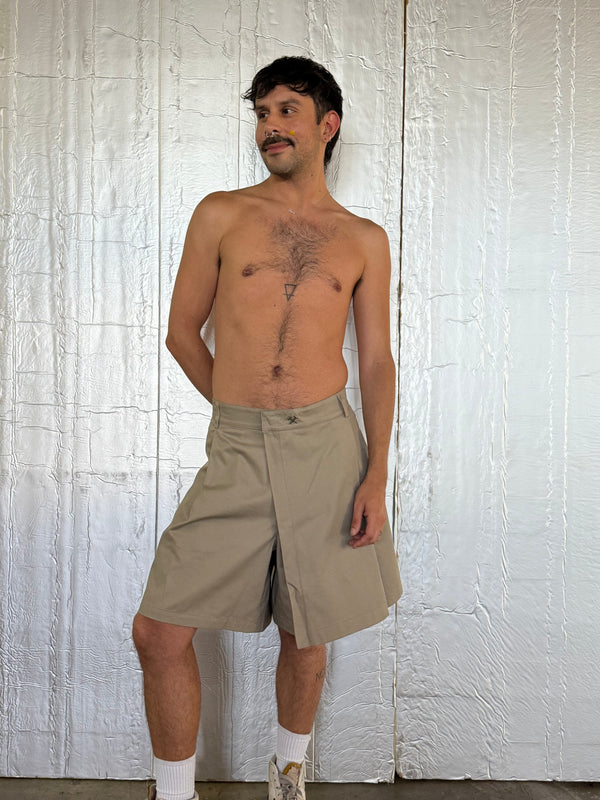 GMBH QALBI SKORT KHAKI