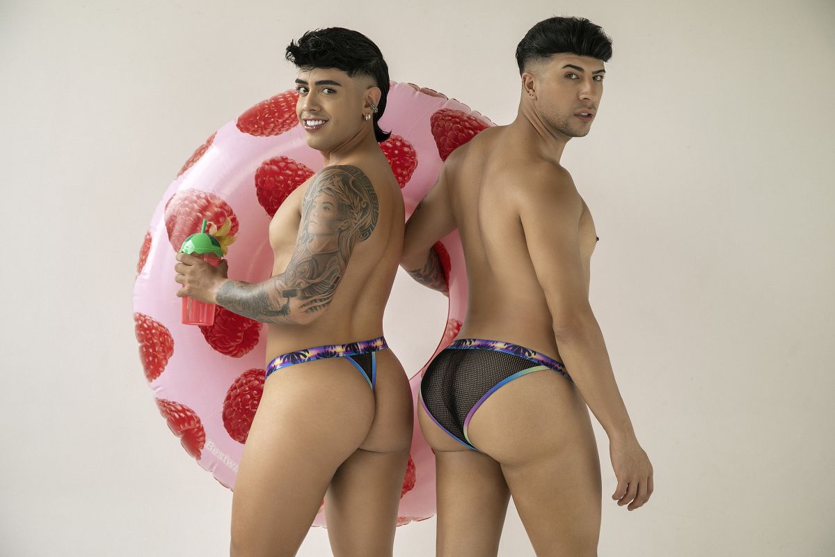 CandyMan Tropical Palm Print Thongs - Black