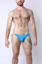 2-IN-1 MAUI SIDE TIE REVERSIBLE LOW RISE SWIM BRIEF - BLUE / ZIGZAG PRINT