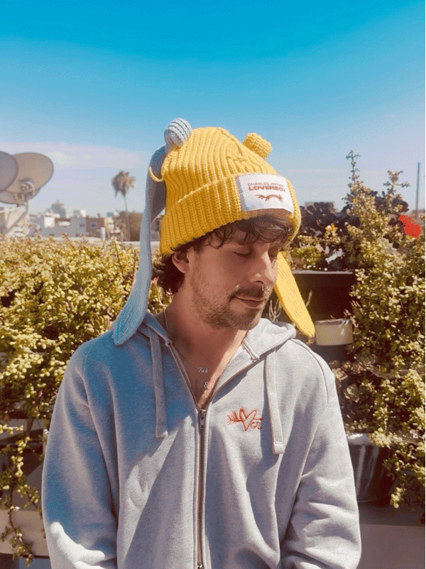 LOVERBOY BY CHARLES JEFFREY CHUNKY Rabbit BEANIE in YELLOW + light blue