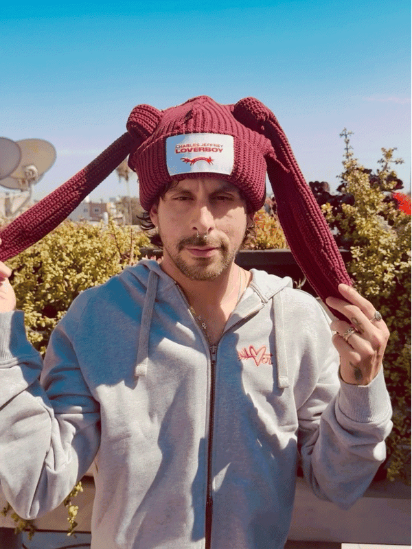 LOVERBOY BY CHARLES JEFFREY CHUNKY Rabbit BEANIE in Bordeaux