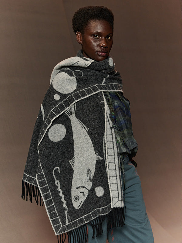 Catch Match Scarf BY Henrik Vibskov