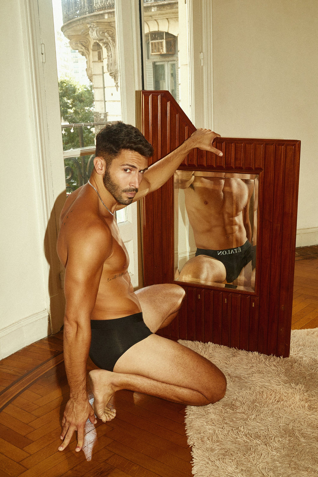 Étalon Signature Brief 00