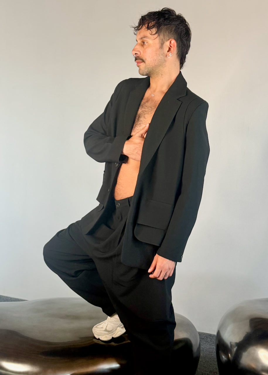 ANTS BLAZER BLACK  by Henrik Vibskov