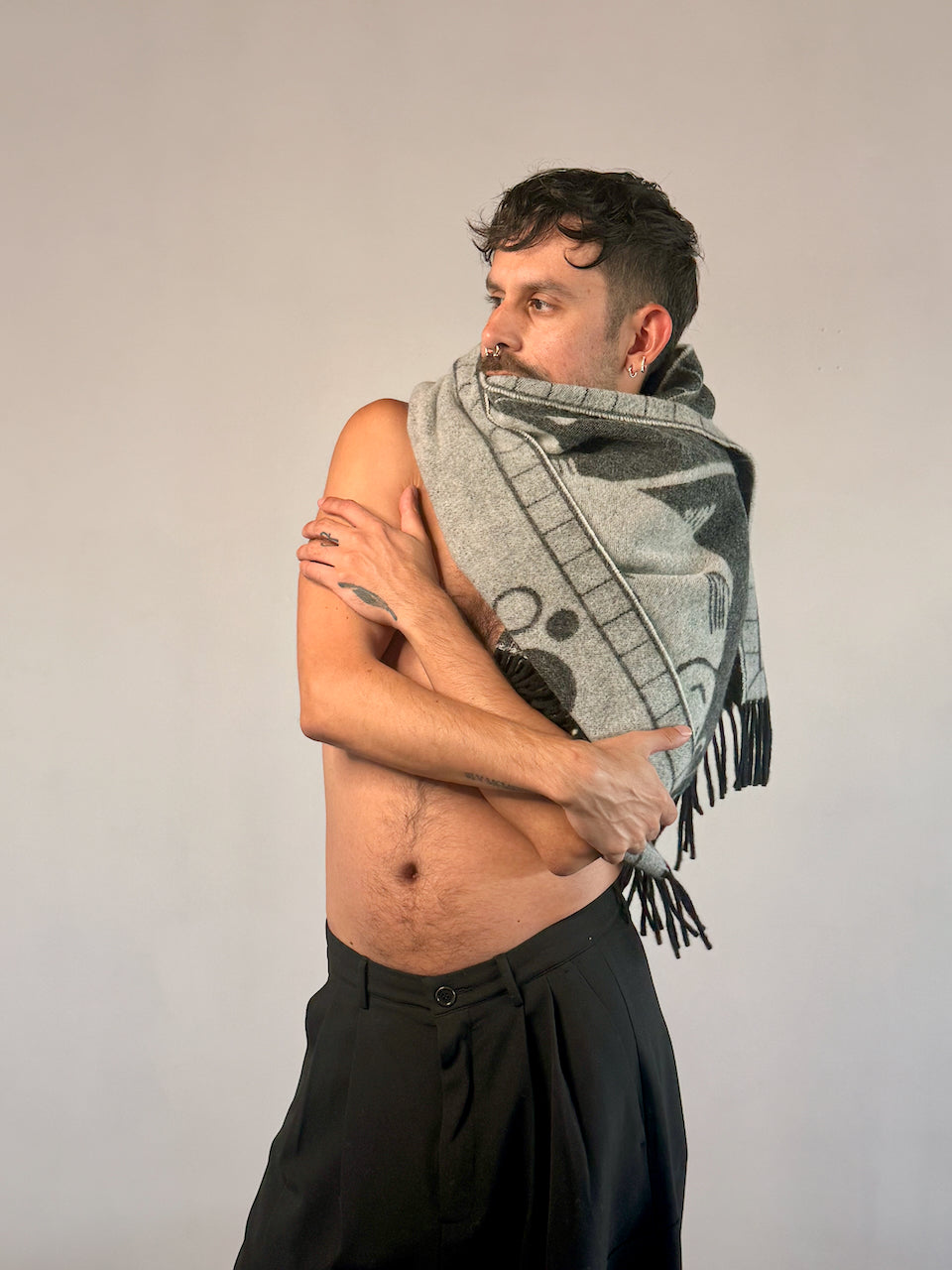 Catch Match Scarf BY Henrik Vibskov
