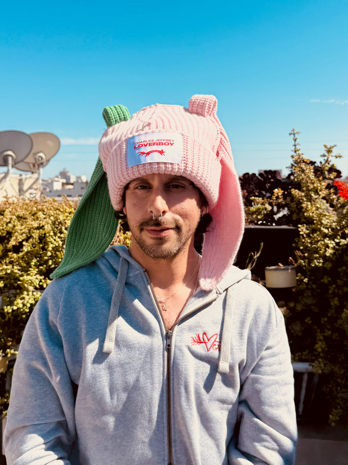 LOVERBOY BY CHARLES JEFFREY CHUNKY Rabbit BEANIE in PINK + light Green