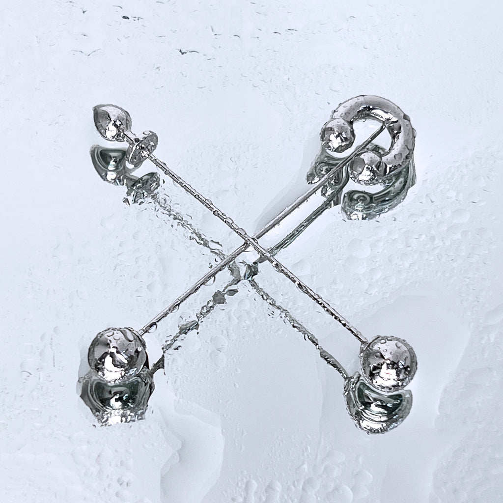 KISKA LAB MINI PLUG PIN EARRING