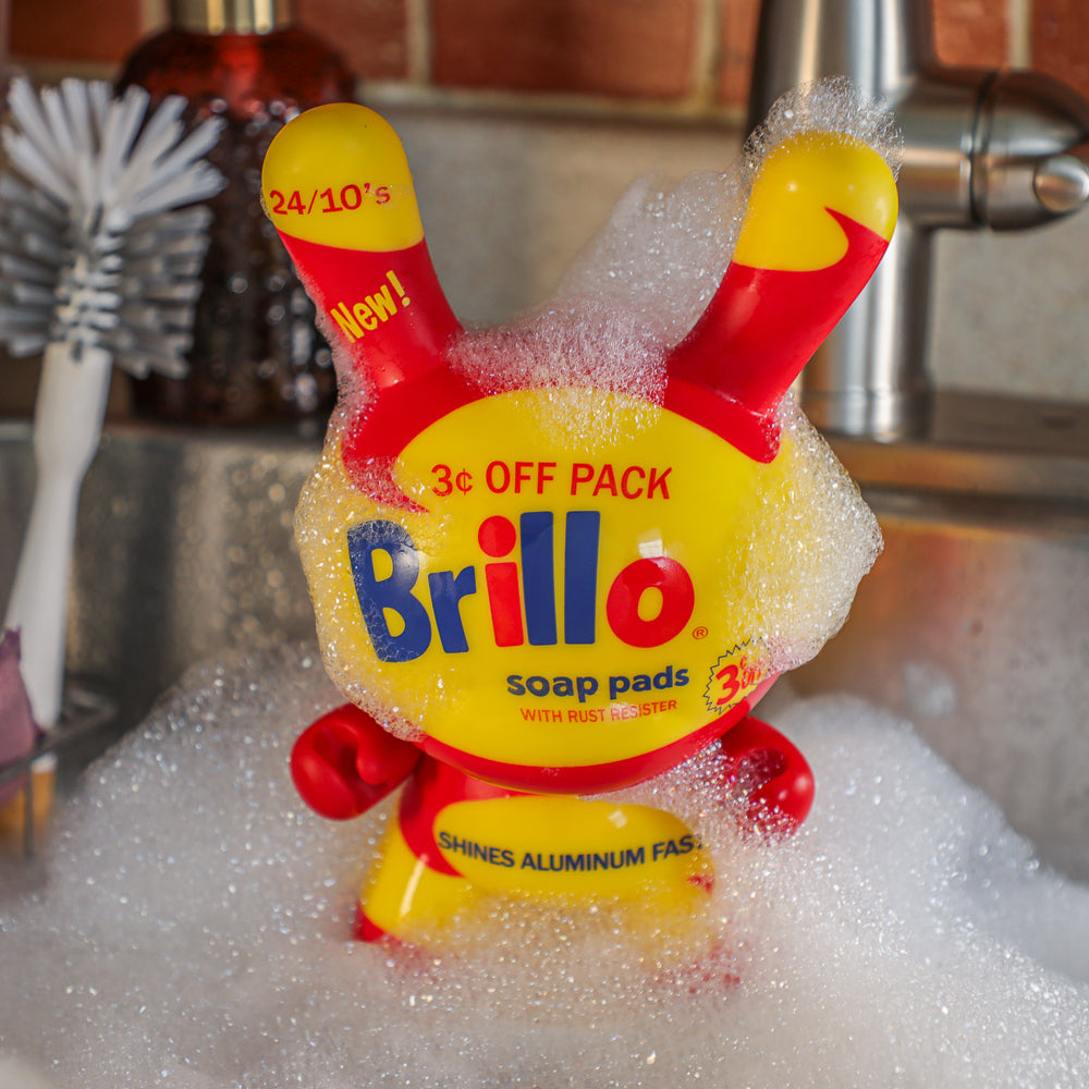 ANDY WARHOL 8 IN MASTERPIECE VINYL YELLOW BRILLO BOX DUNNY