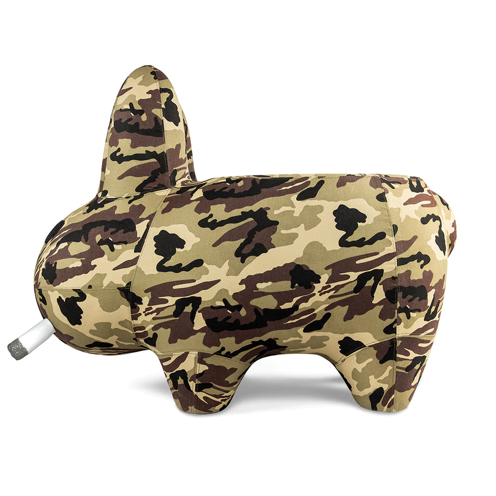 ART GIANT CAMO SMORKIN' LABBIT STOOL BY FRANK KOZIK