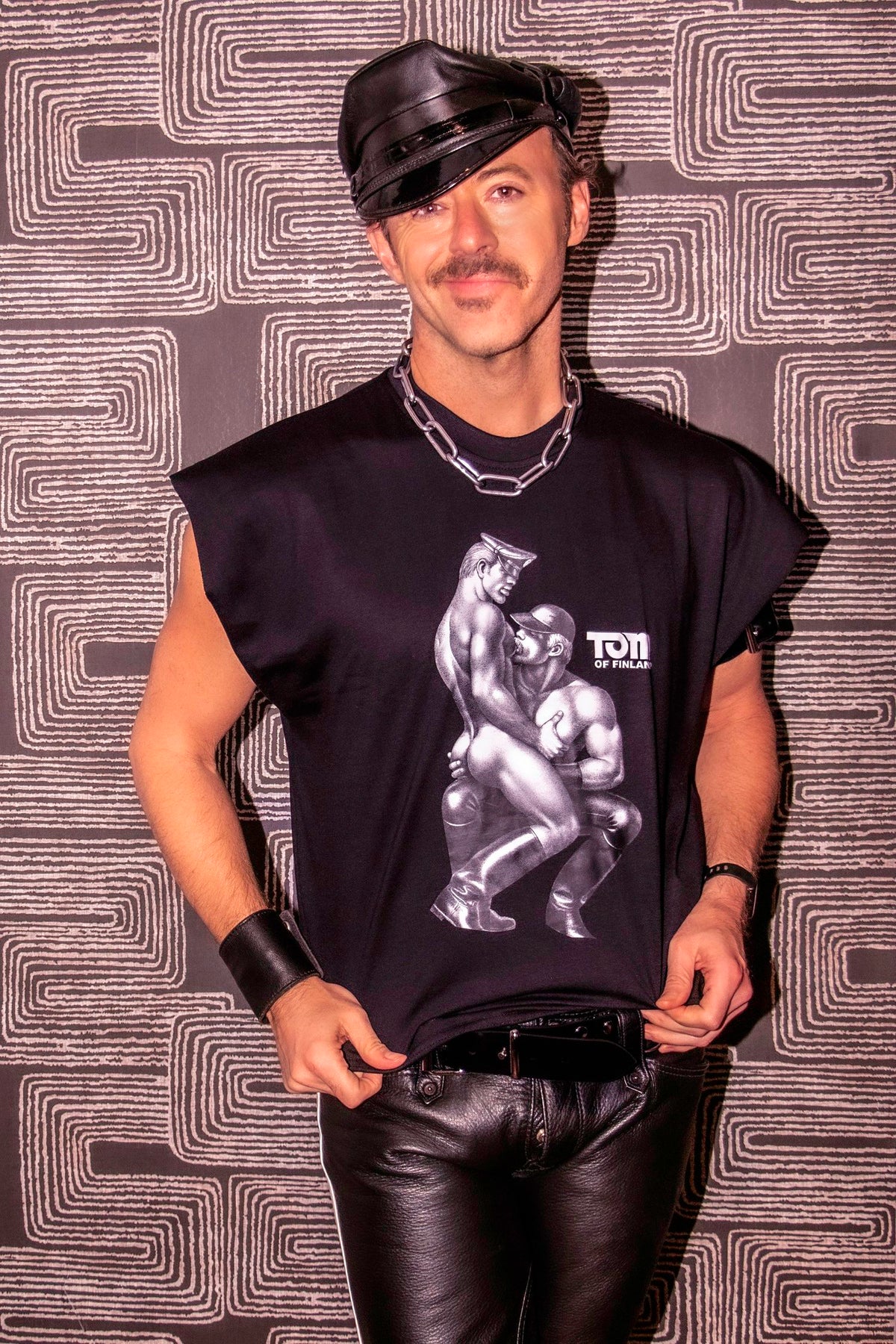 Tom of Finland SUCK IT T-shirt