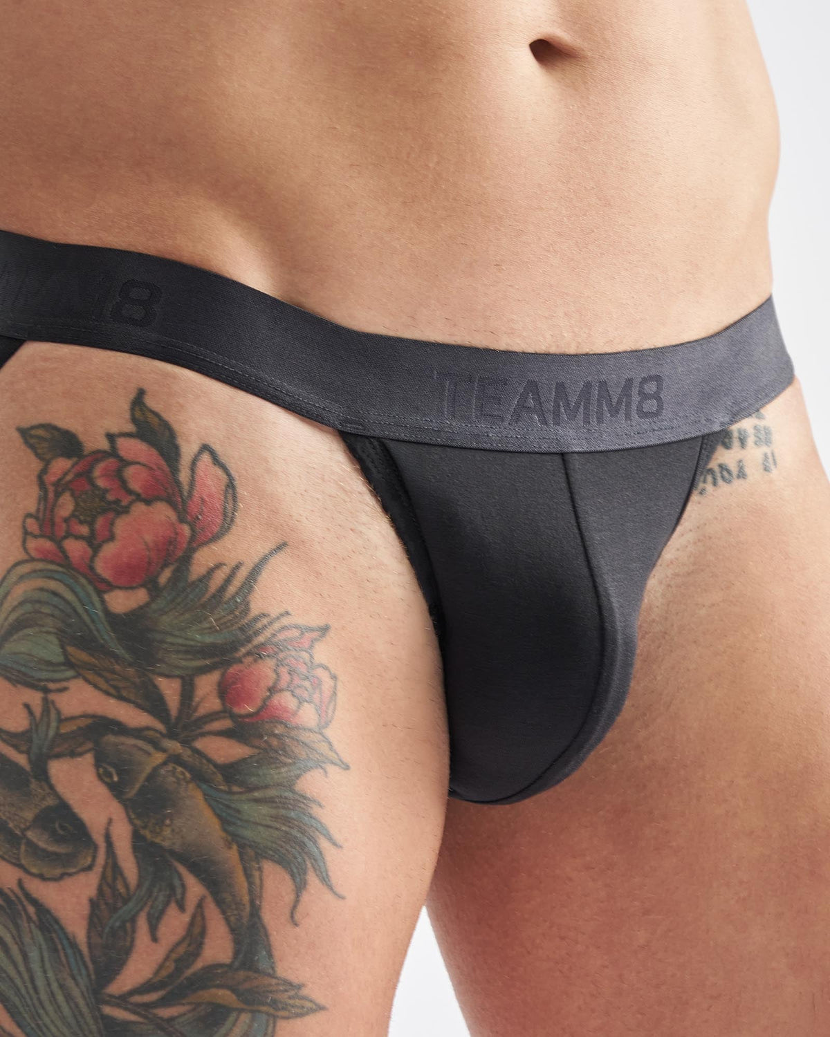 TEAMM8 Reign Sports Brief - Onyx
