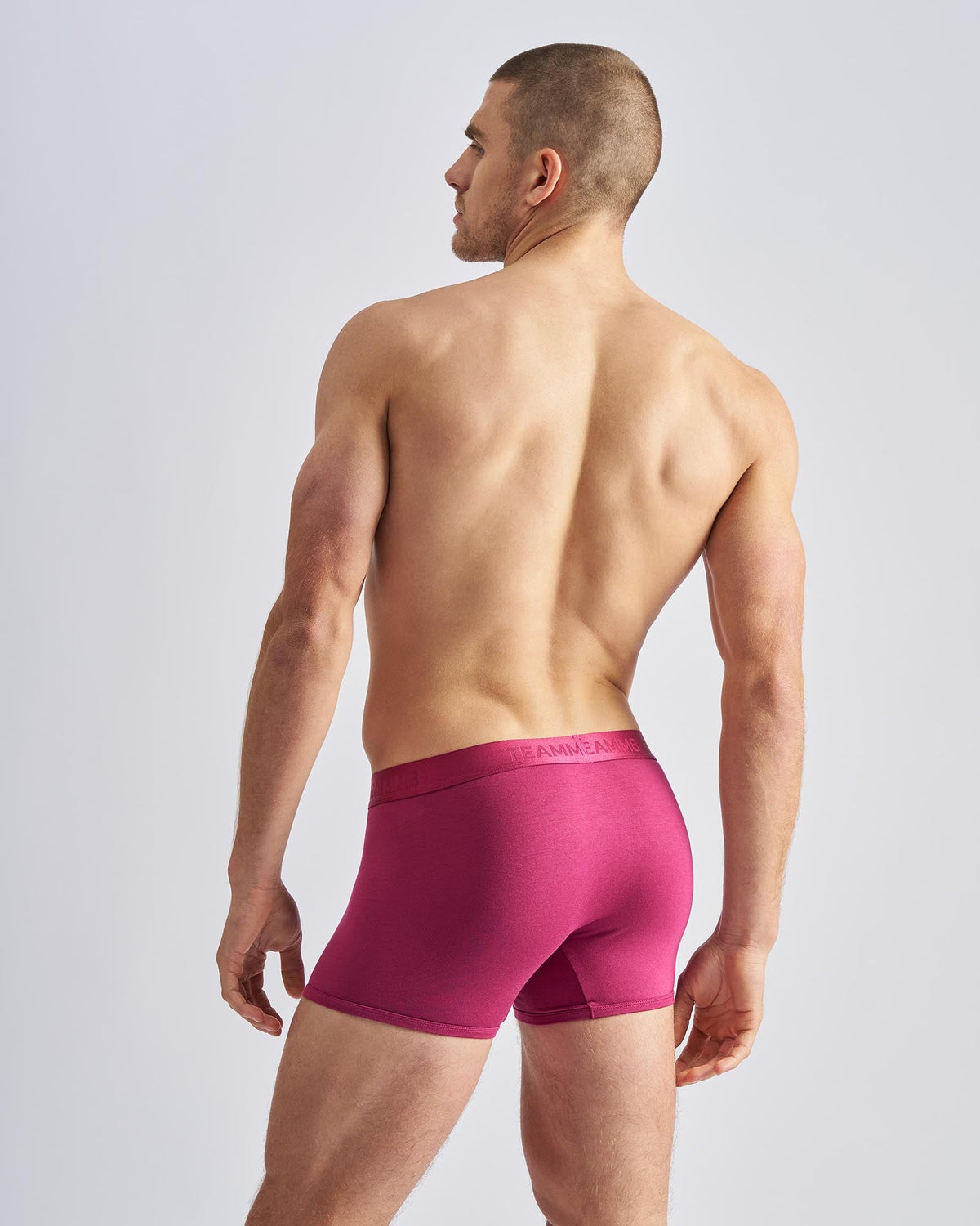 TEAMM8 Reign Trunk - Ruby