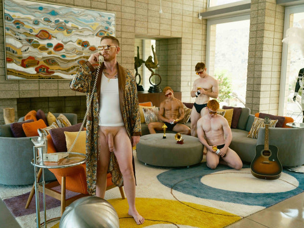 Thomas Knights, HOTLINE (From the XXL Series), 2025