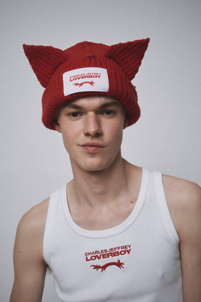 CHUNKY EARS BEANIE in RED