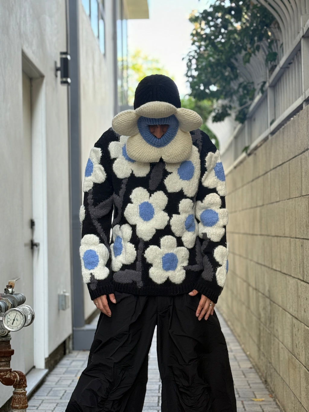 WALTER VAN BEIRENDONCK FLOWER BALACLAVA OFF-WHITE