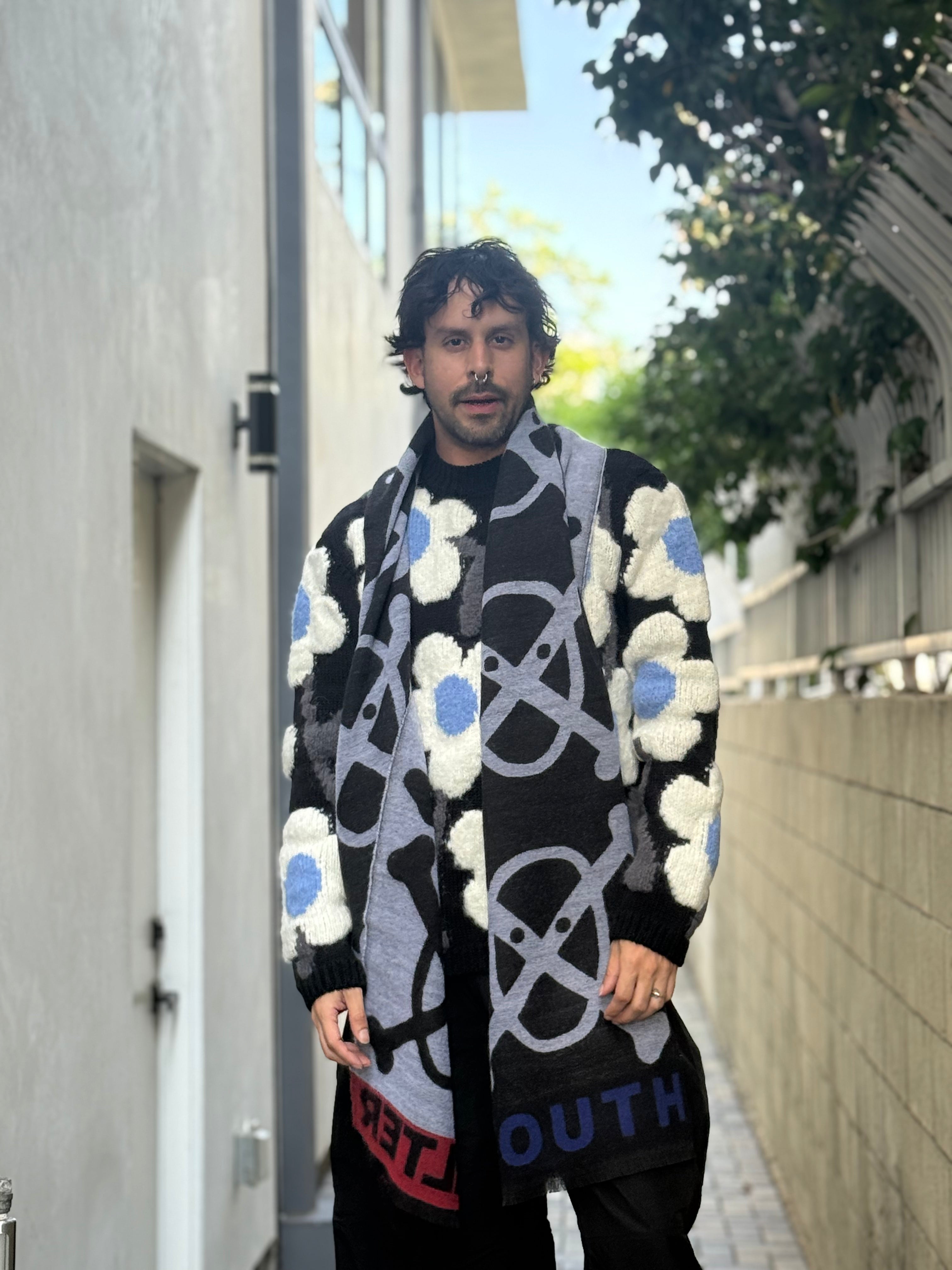 WALTER VAN BEIRENDONCK YOUTH SCARF BLACK