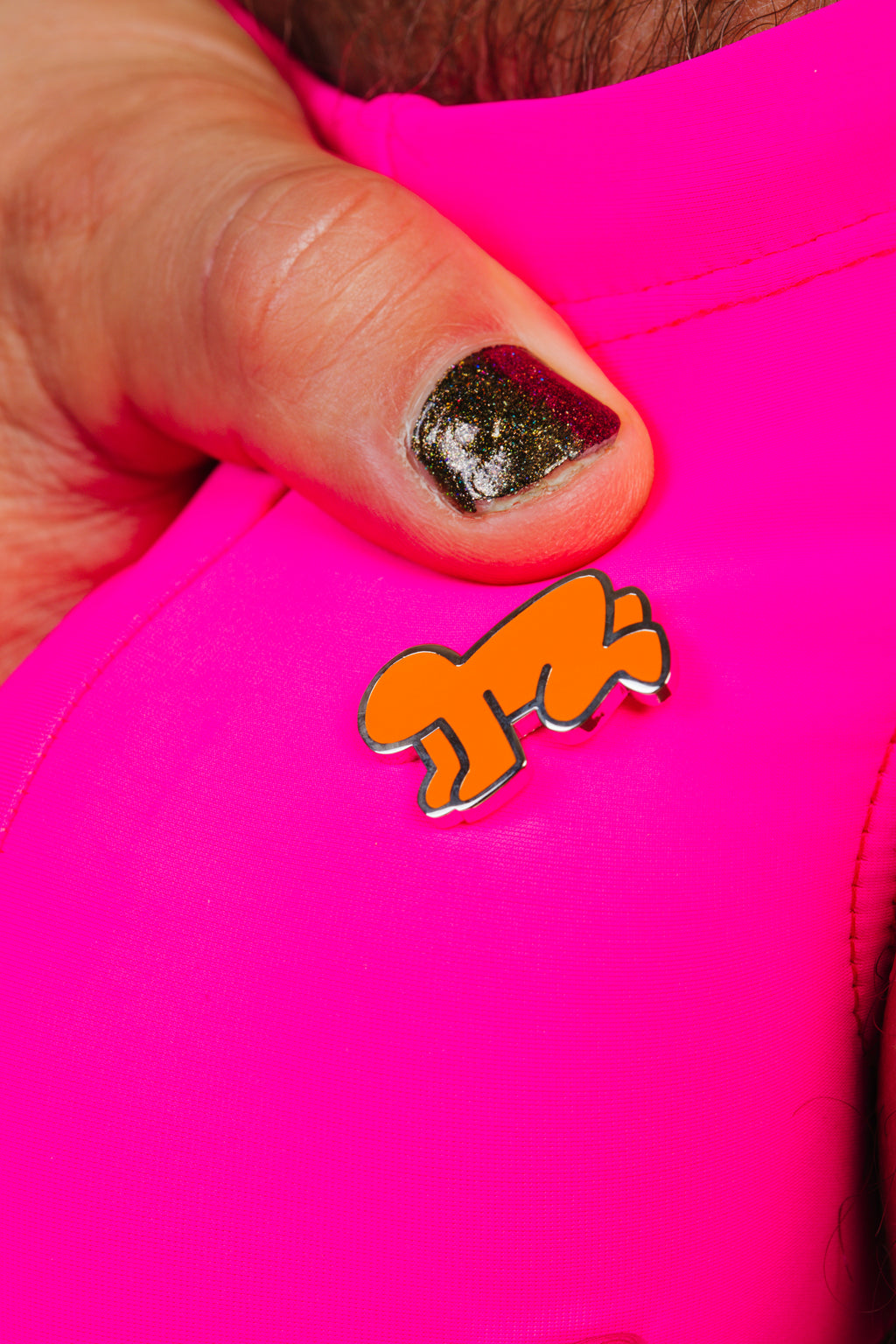 KEITH HARING RADIANT BABY PIN - ORANGE