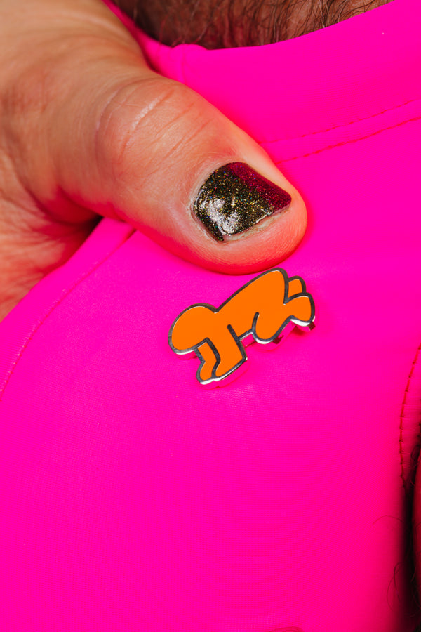 KEITH HARING RADIANT BABY PIN - ORANGE