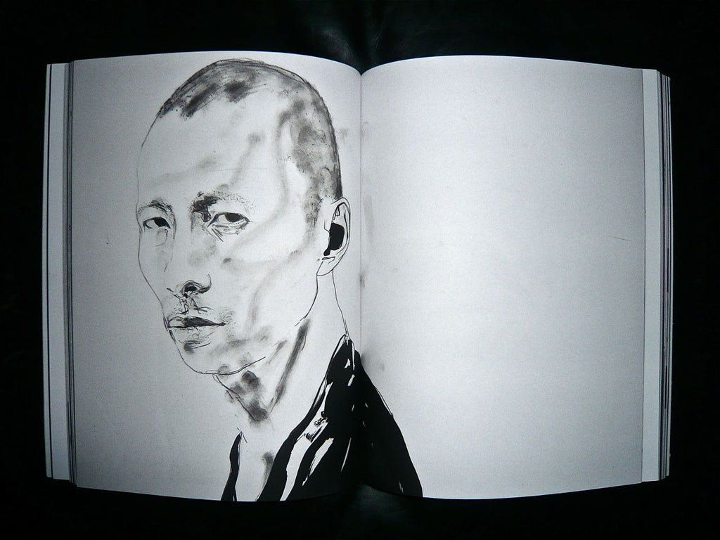 Robert Knoke: Black Material