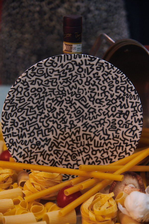 Keith Haring PORCELAIN PLATE BLACK "PATTERN COLLECTION"