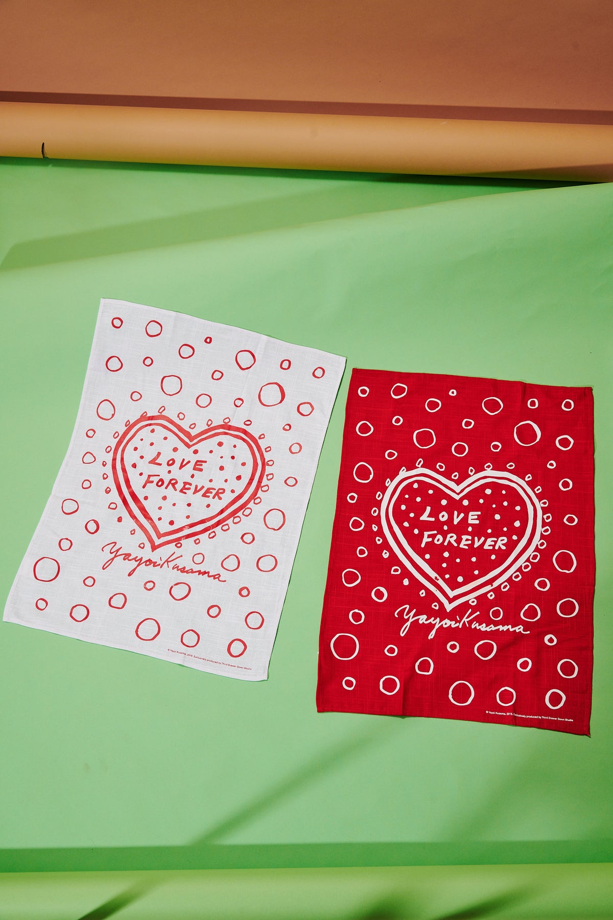 Love Forever Domestic Art Towel Set by Yayoi Kusama x Third Drawer Down