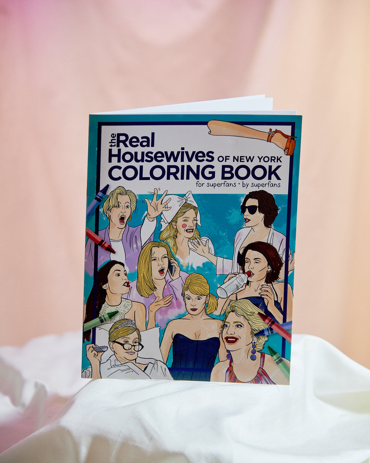 NEW YORK HOUSEWIVES COLORING BOOK